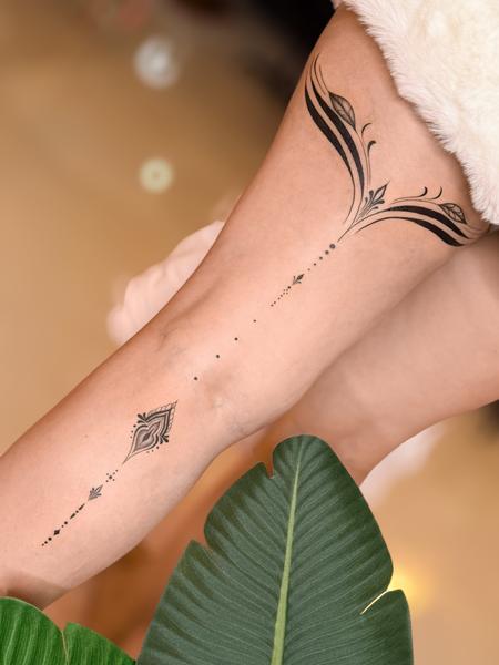 Ornamental Leg Tattoo